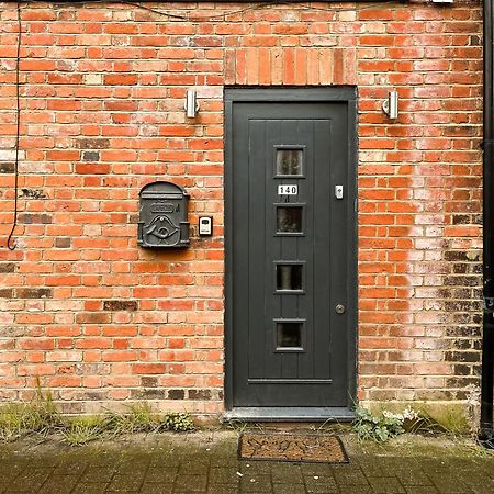 Вилла 2Bed House Twickenham With Private Garden Экстерьер фото