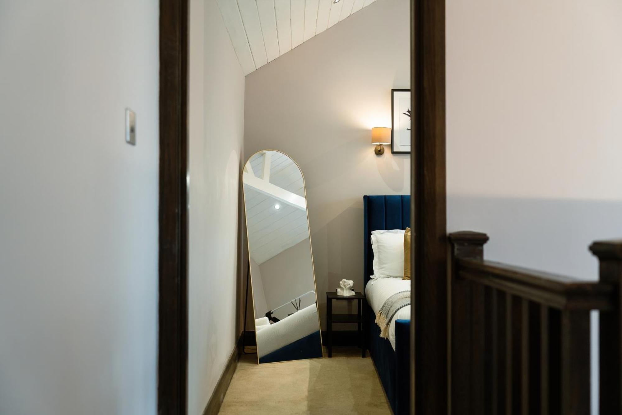 Вилла 2Bed House Twickenham With Private Garden Экстерьер фото