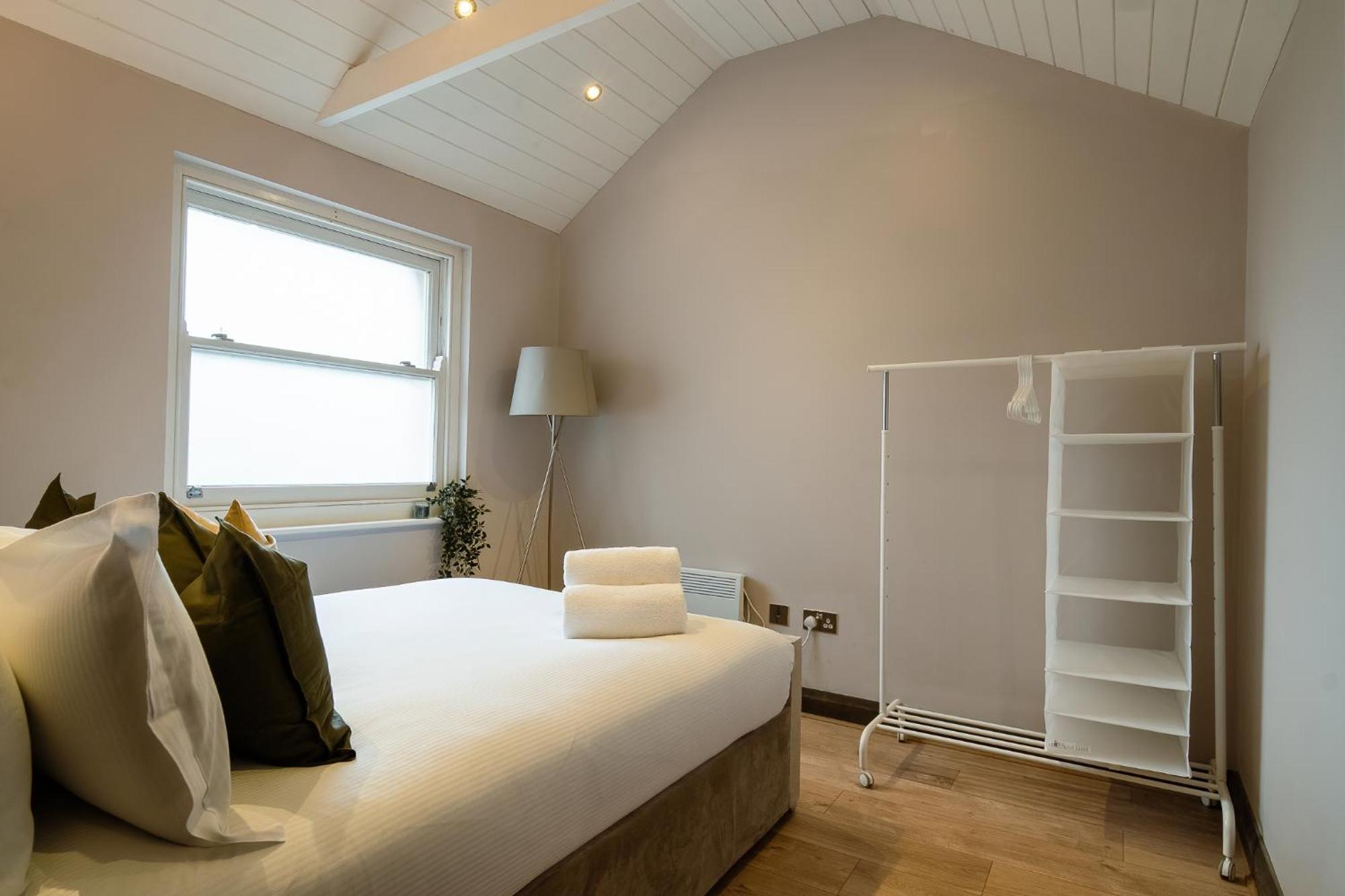 Вилла 2Bed House Twickenham With Private Garden Экстерьер фото