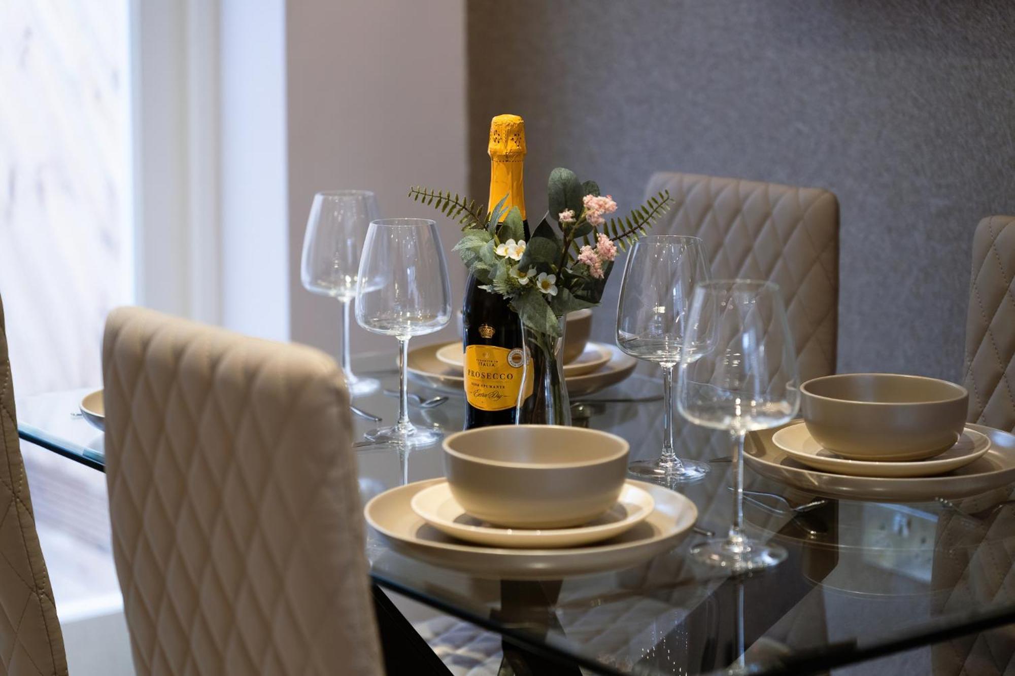 Вилла 2Bed House Twickenham With Private Garden Экстерьер фото