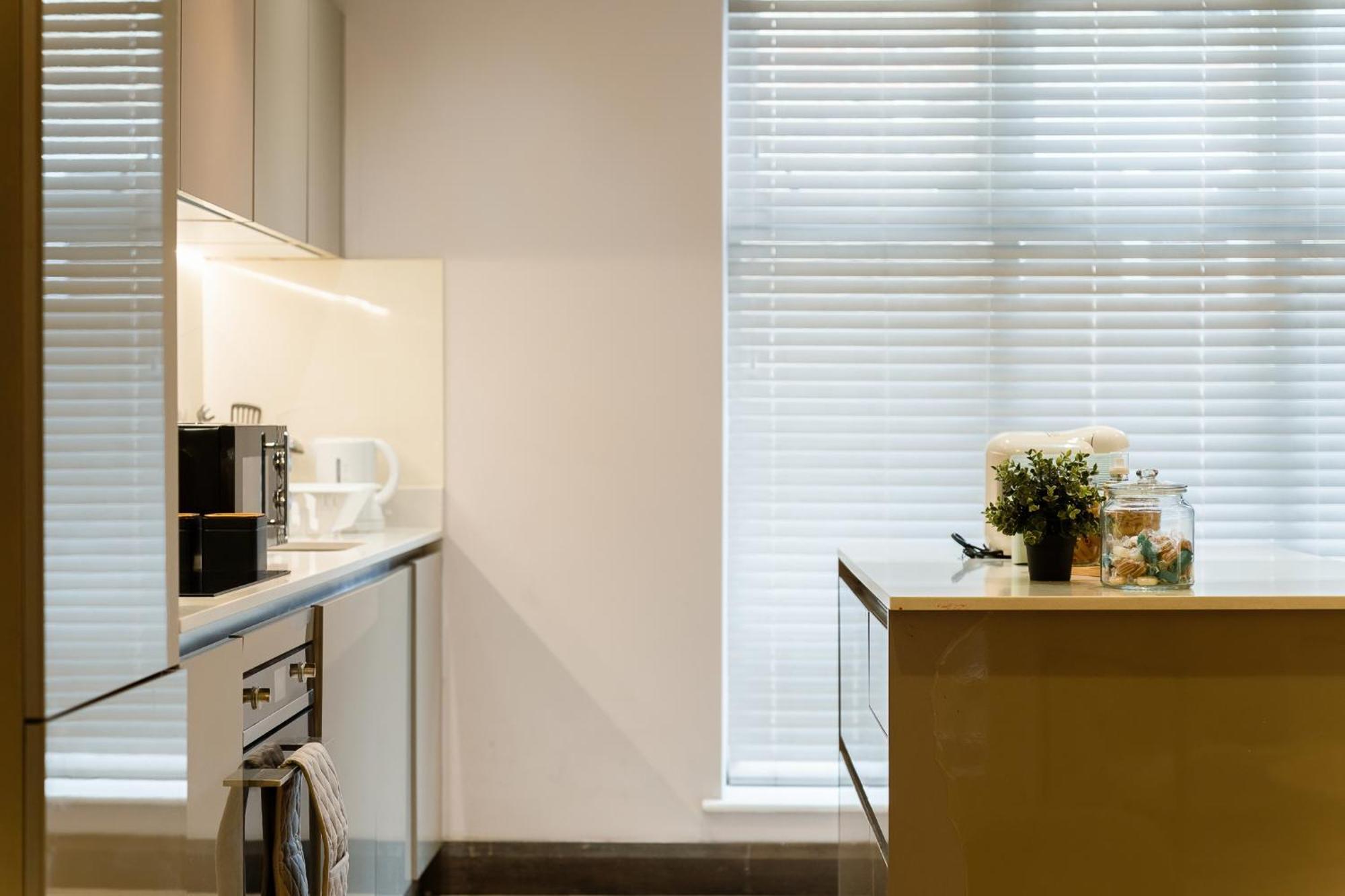 Вилла 2Bed House Twickenham With Private Garden Экстерьер фото